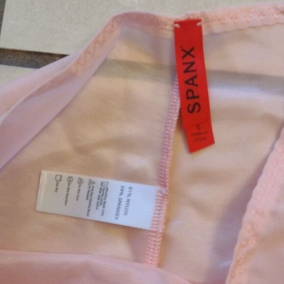 NWT Lot of 2 SPANX underwear hipster and thong in gloss pink Ice Blue size S - Picture 9 of 12